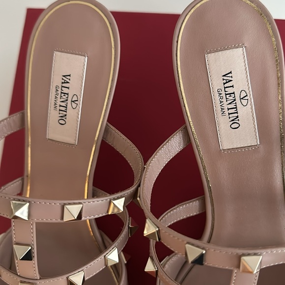 NIB Valentino Leather Rockstud Mules - Picture 7 of 12